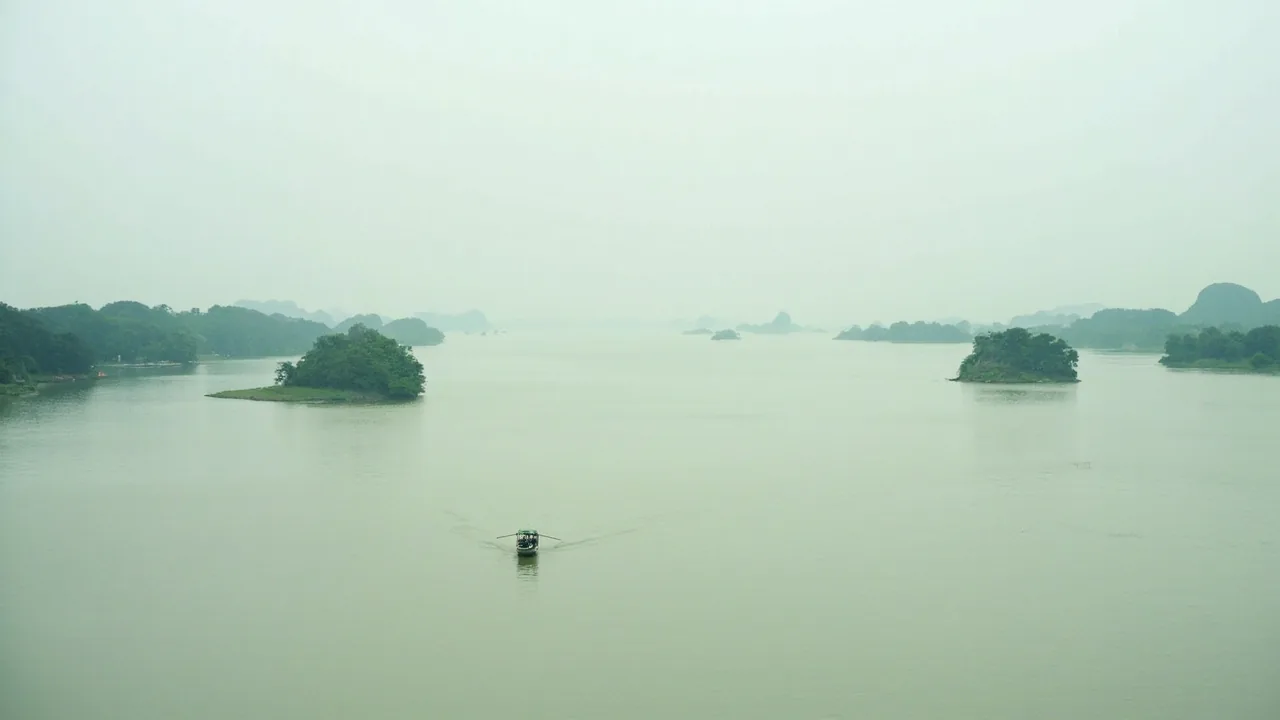 4000 Islands Laos: Si Phan Don Backpacker Guide (2026)