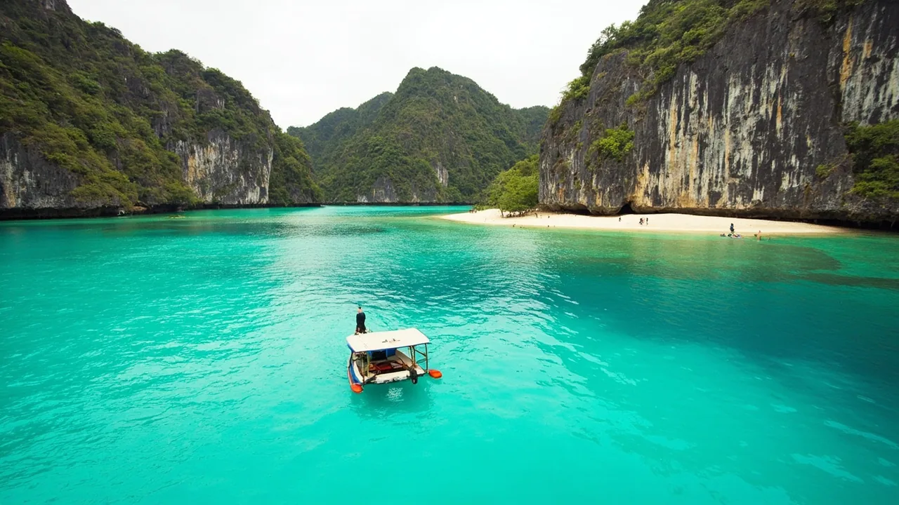 Best Instagram Spots in Palawan (2026): Dream Feed Guide