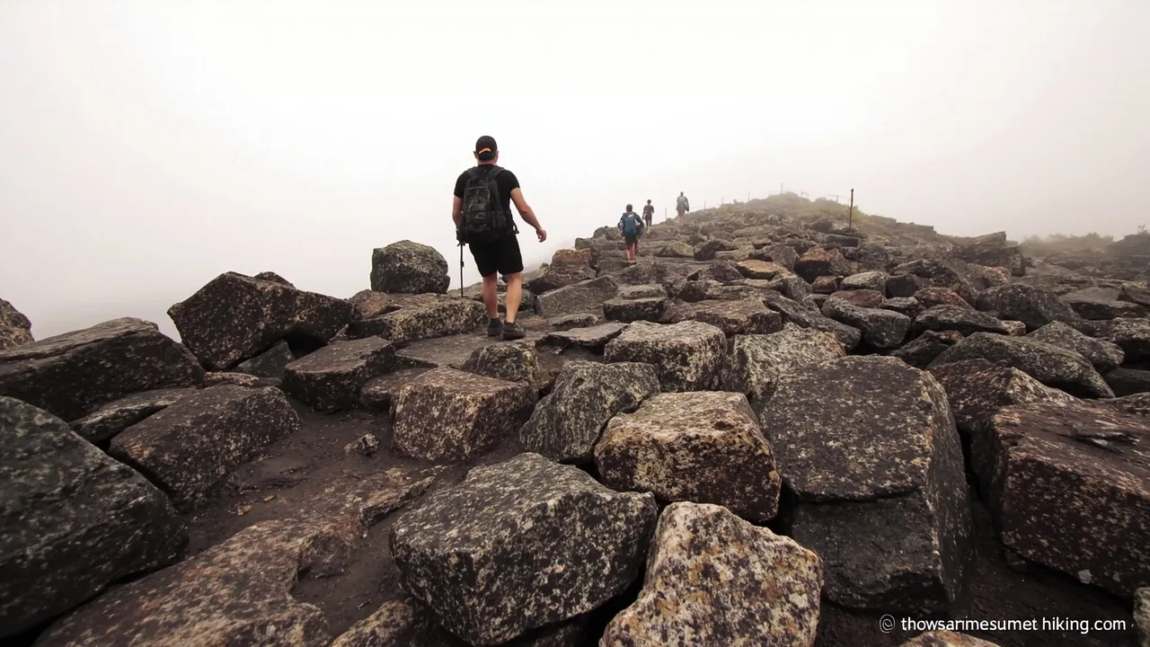Mount Kinabalu, Diving & Monkeys: Malaysia Adventure