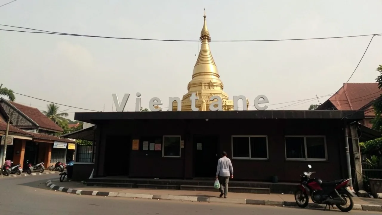 Vientiane Backpacker Guide 2026: India Tips & Costs